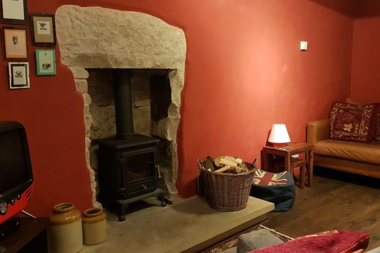Dove Cottage, 타이즈웰 외부 사진